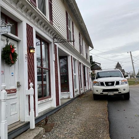 Harbor House Hotel By Umaniii In Jonesport Maine Экстерьер фото