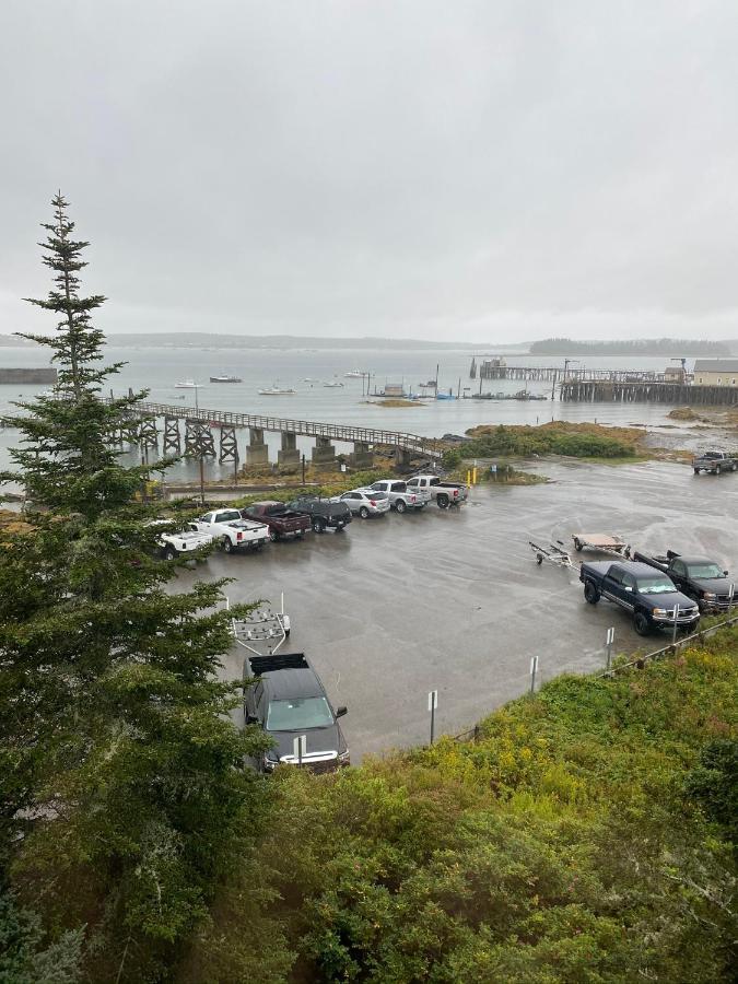 Harbor House Hotel By Umaniii In Jonesport Maine Экстерьер фото